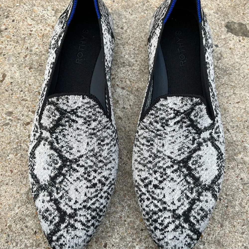 Rothy’s Women’s Black & White Snake-Print Knit Loafers